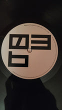Load image into Gallery viewer, Autechre : NTS Session 3 (LP)
