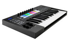 Load image into Gallery viewer, Novation Launchkey 25 MKIII