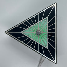 Load image into Gallery viewer, A Magic Pulsewave Wave Expander CV Output Expander + Psychedelic Visualizer

